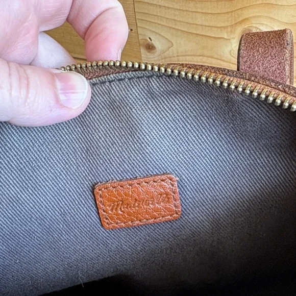 Madewell Cognac Leather Too Zip Crossbody Satchel - Picture 3 of 9